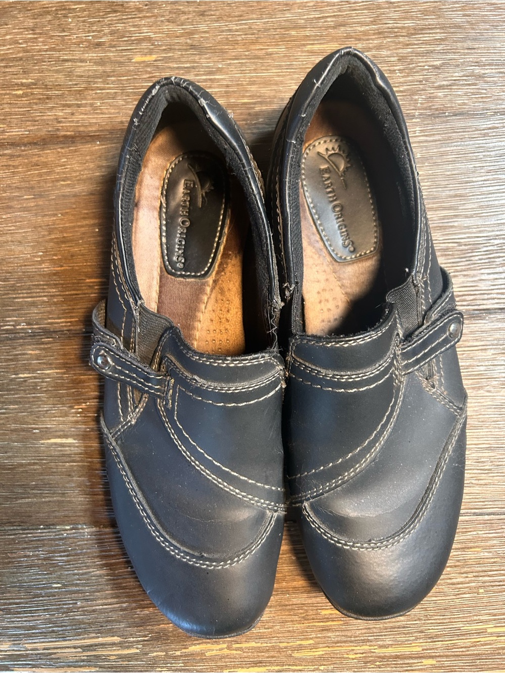 Earth Origins Alice leather slip on size 8 - Picture 7 of 9